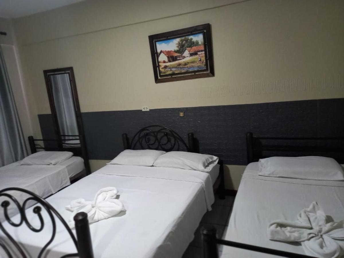 Hostal Ibiza Santa Cruz de La Sierra Bagian luar foto